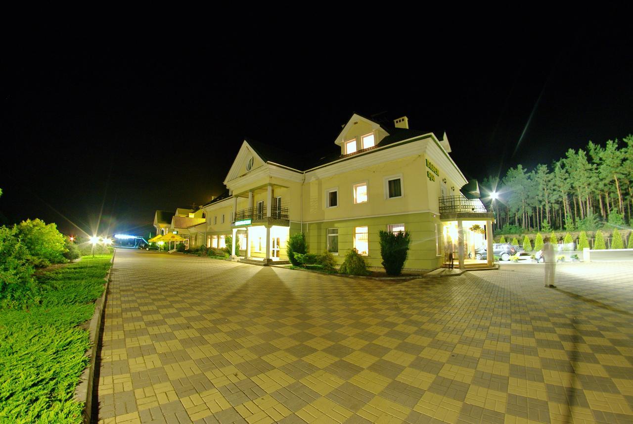 Hotel Mirage Sudovaya Vishnya Esterno foto